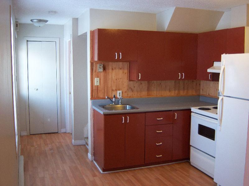 Semi-furnished bachelor, in Campbellton, available April 1