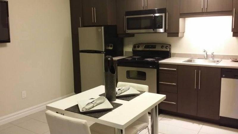 *DEAL* 40 Flanders Court apartment available JUNE 1st 2016