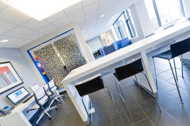 Meeting rooms, boardrooms, office by the hour/day