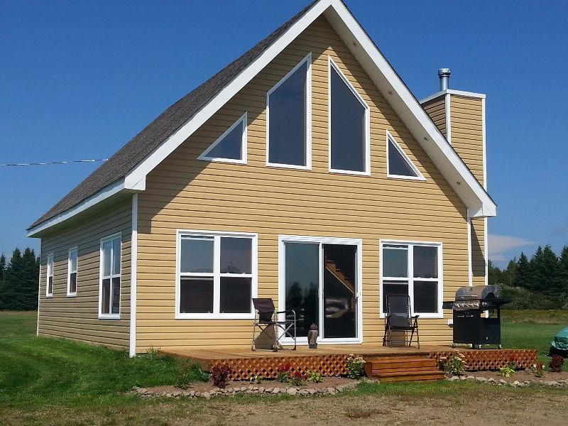Cottage / House on 4 acres, view of Beautiful Richibucto River