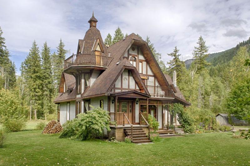 1684 Mable Lake Rd, Lumby BC - Victorian In Parklike Setting!