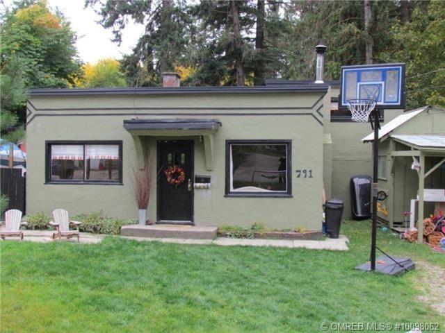 791 5 Street, SE Salmon Arm- Home with Character and Large Lot!
