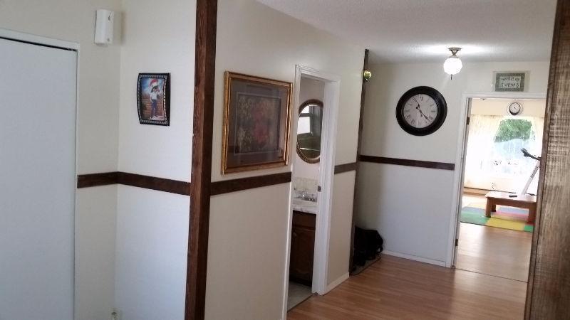 3 Bedroom house for rent Available April 1st