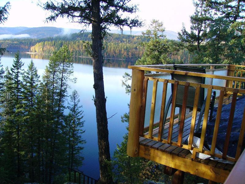 Lakefront deeded cabin Whatshan Lake Resort, #16