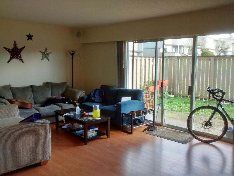 Bright and Spacious Summer Sublet