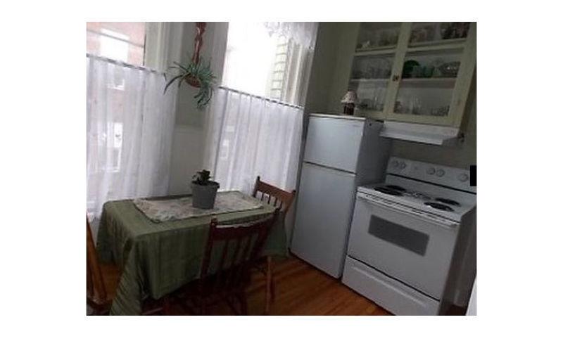 2 bedroom with washer/dryer and heat included for April 1st