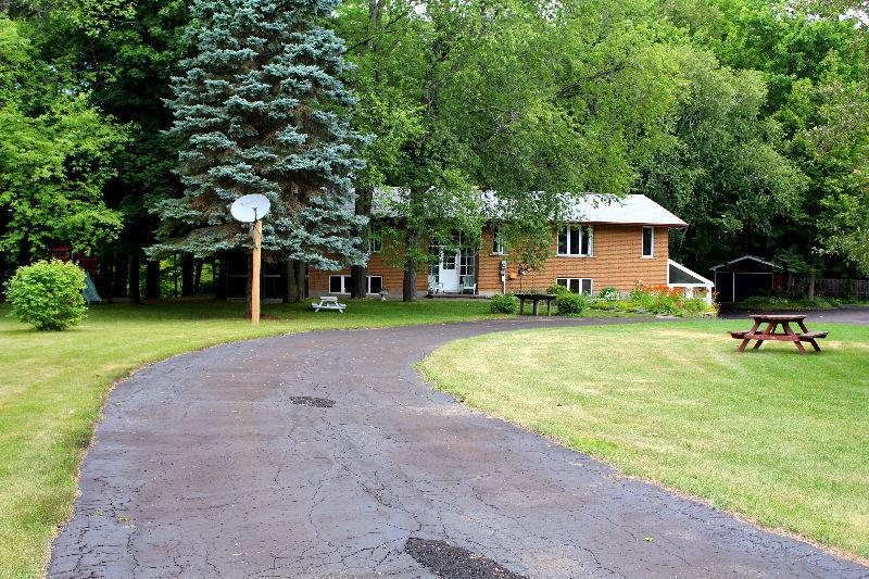 Makes us an offer! 2 acres, 2 kitchens, 2 laundry rooms!