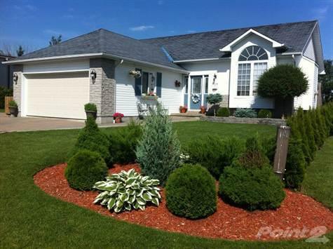 Homes for Sale in Casselman,  $399,000