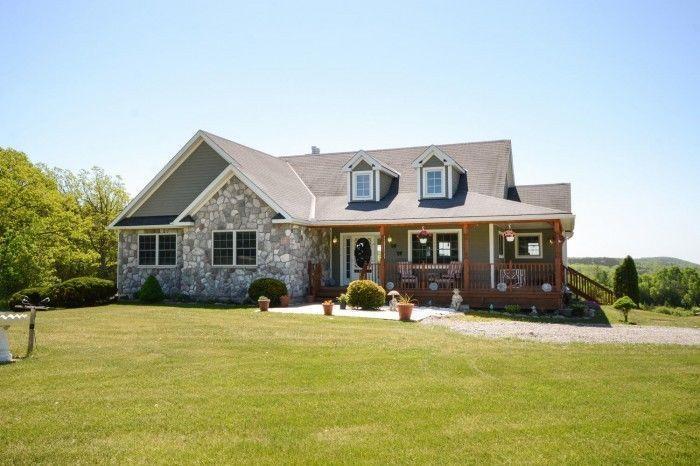 BEAUTIFUL WATERVIEW COUNTRY ESTATE - IN LAW SUITE