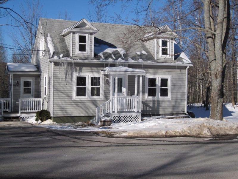 Charming Cape Cod; Fully Renovated- Move in ready!