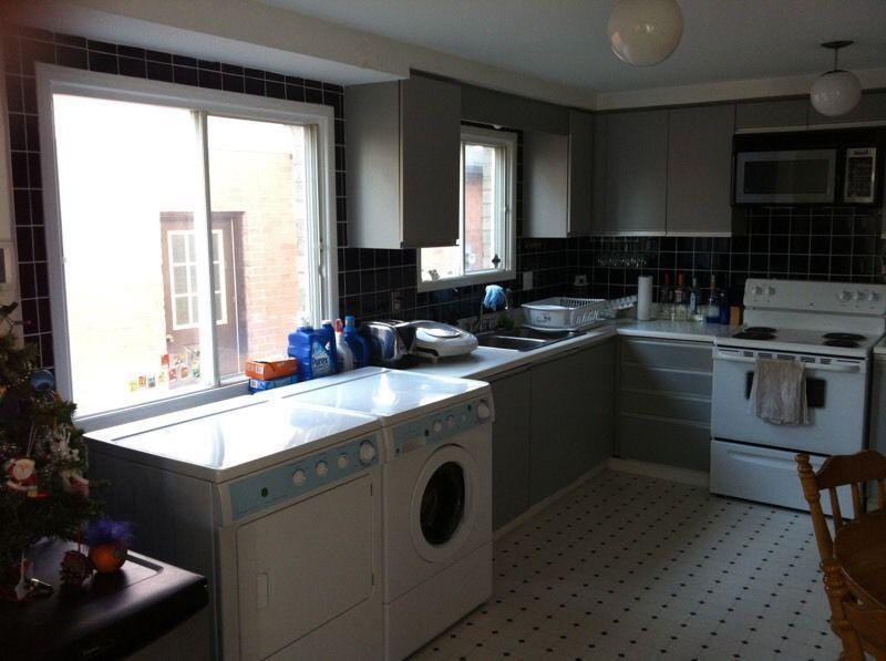 Great 3 Bed 1.5 Bath house Close to UofG