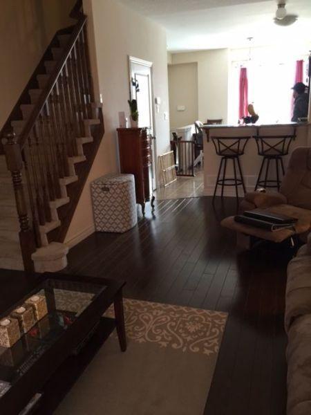 Beautiful Town House for rent in Stoney Creek / Winona