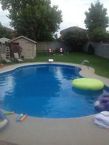 South  Executive Home - Room for Rent with In-ground POOL!