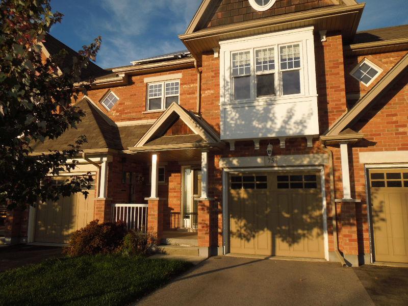 2 Bdrms in 4 bdrm TownHouse SouthEnd close to University, May 1