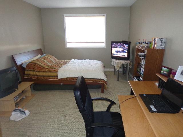 furnished room for rent