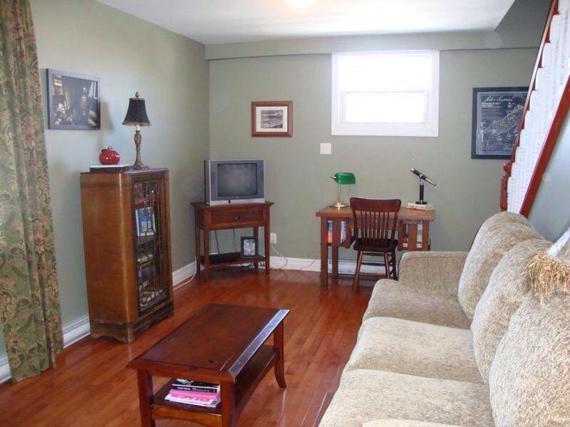 Wanted: 1BR LOFT STYLE DOWNTOWN GREAT LOCATION