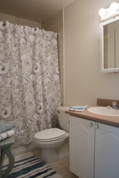 One Bedroom Suites Castleview for Rent - 1755 Riverside Drive