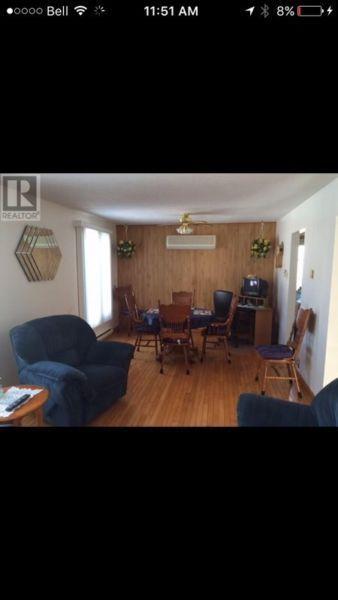 STURGEON FALLS - 3bdrm apt