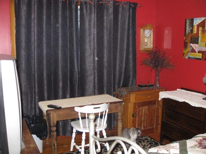 CLEAN, FURNISHED ALL INCLUSIVE