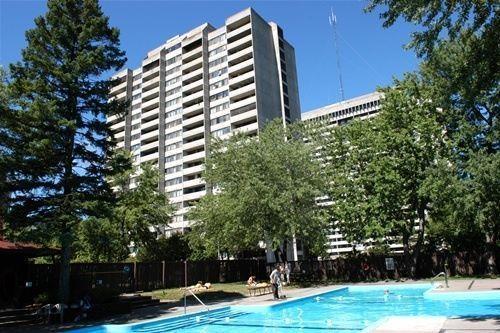 $869 Bachelor Apt - All included - Perfect for Carleton student