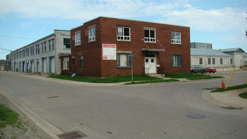 Commercial, Trade Shop or Wharehouse