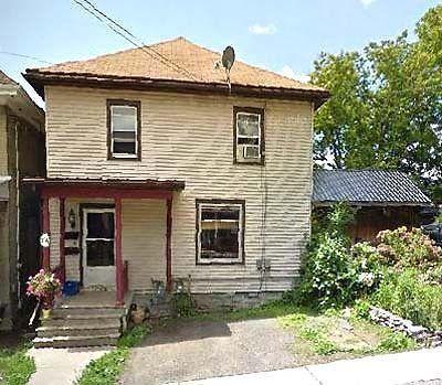 Renovated duplex showing 30% potential return with 20% down