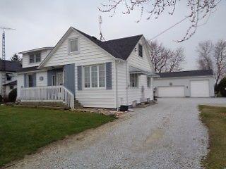COUNTRY 4 BEDROOM WITH 40X30 MANCAVE LOT 75X200