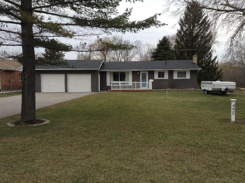 Country Living in Strathroy - Open House Sat. Mar. 26, 2-4pm