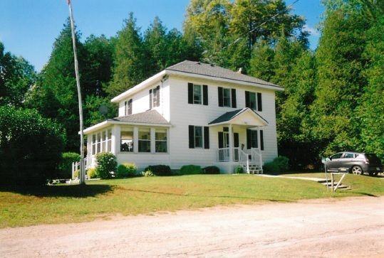40 Lakeview Ave., South Bruce Peninsula, $259,900