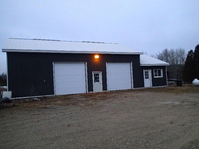 Cargill area 11 year old brick house with shop and acreage