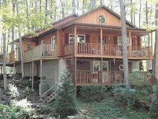 Miller Lake Waterview Treehouse!