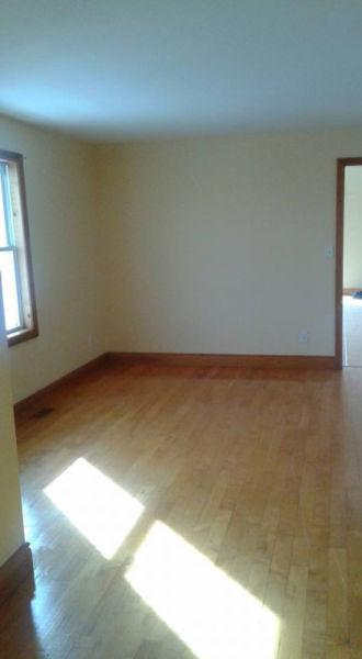 3 BEDROOM DOWNTOWN