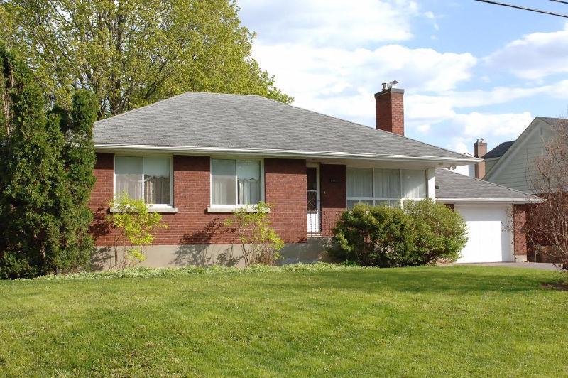 Beautiful and Cozy 3BR Bungalow in Carleton Heights Area