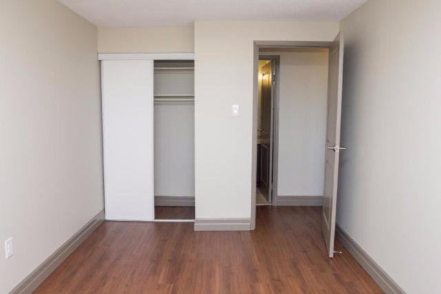 Room for rent close to Conestoga college ! No last month deposit