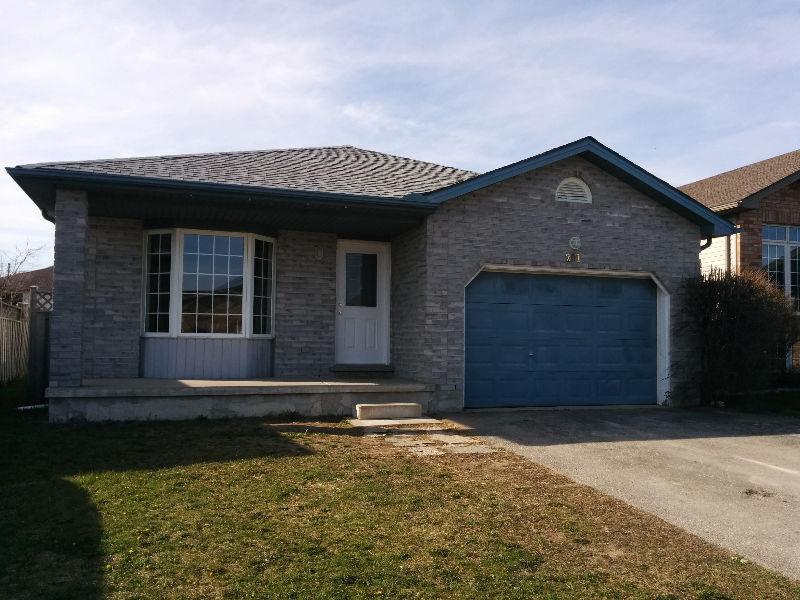 May 1st - Fanshawe Student Room for Rent in Thurman Circle House