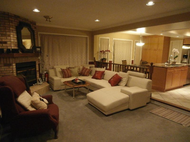 Furnished Room + Garage Parking with Remote in Executive Home