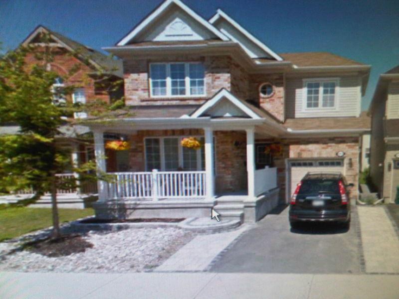 KANATA/STITTSVILLE: Large Room+Own Bath+Much More in Lovely Home