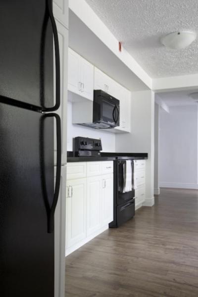 4/4 SPRING SUBLET AVAILABLE! | STEPS AWAY FROM WLU (MAY-AUG)