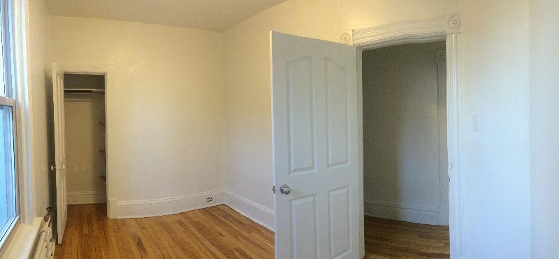 ALL INCLUSIVE Bedroom Available for Sublet (May-Aug) | Downtown