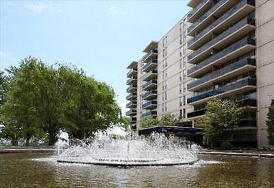 Lakeshore Rd and Appleby Line: 5166 and 5170 Lakeshore Road, 1BR
