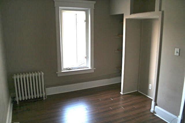 2 Bedroom prime downtown location - $875 all inc. Albert St East