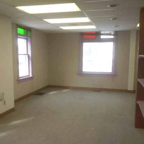 Comercial Space for Rent Downtown PA - Office/Retail/Store Front