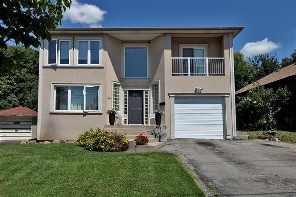 Come see this ultra modern home!