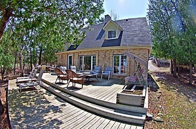 Executive Manitoulin Waterfront Summer Residence