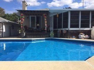 FOR SALE: CORUNNA LARGE BUNGALOW, GARAGE, POOL 4 BED