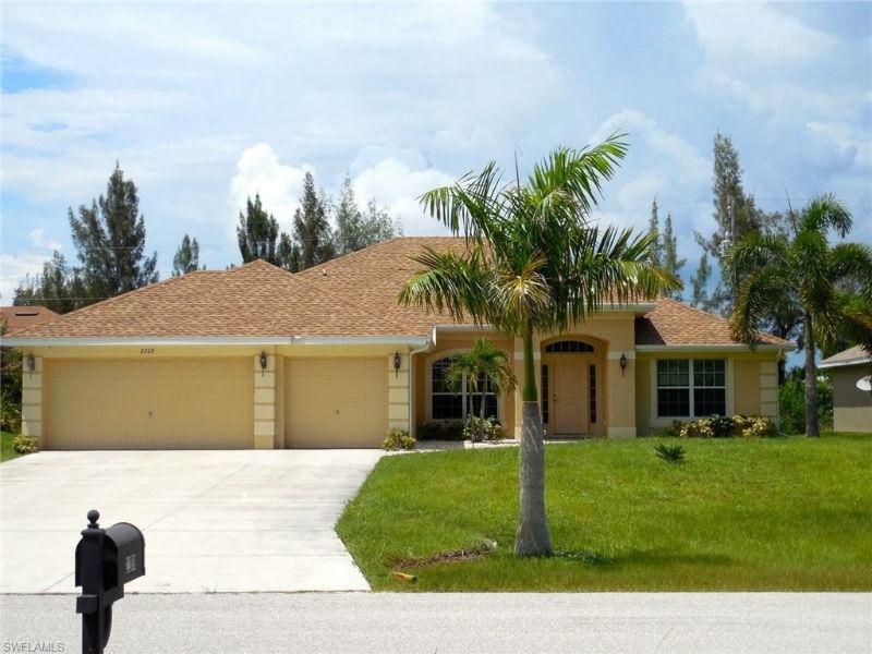 Beautiful Ready To Move in Pool Home