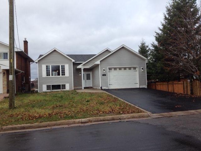 NEW LISTING - 579 WILSON STREET