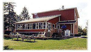 Silv'ry Moon Lodge on Trout Lake near Noelville (French River)