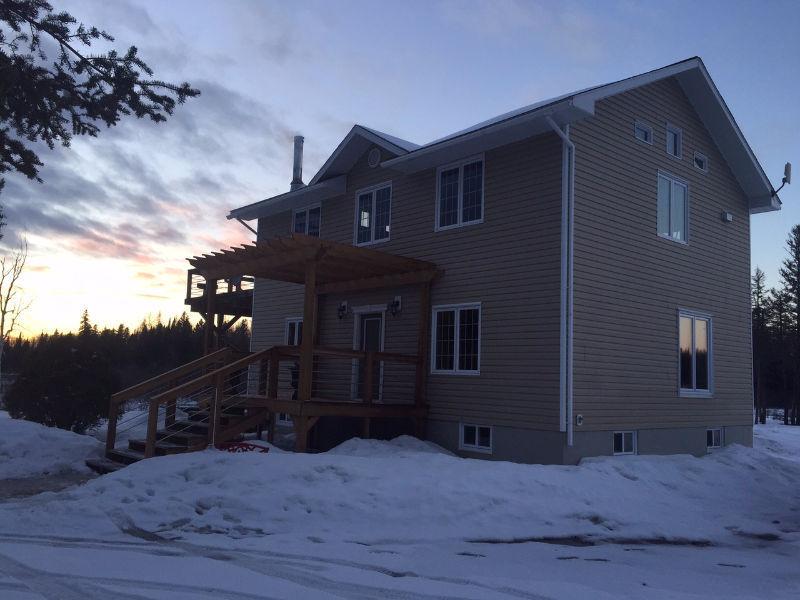 Waterfront home on 2 acres in Sesekinika, Near Kirkland Lake