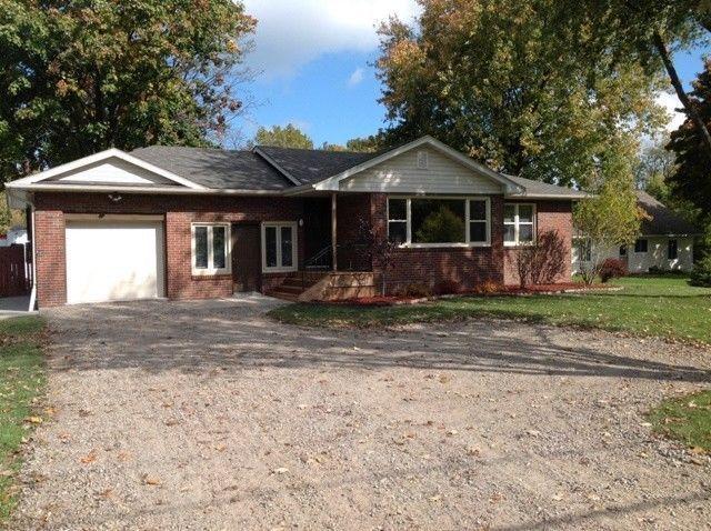 Ranch Home On 2 Acres with 32' x 50' Pole Barn